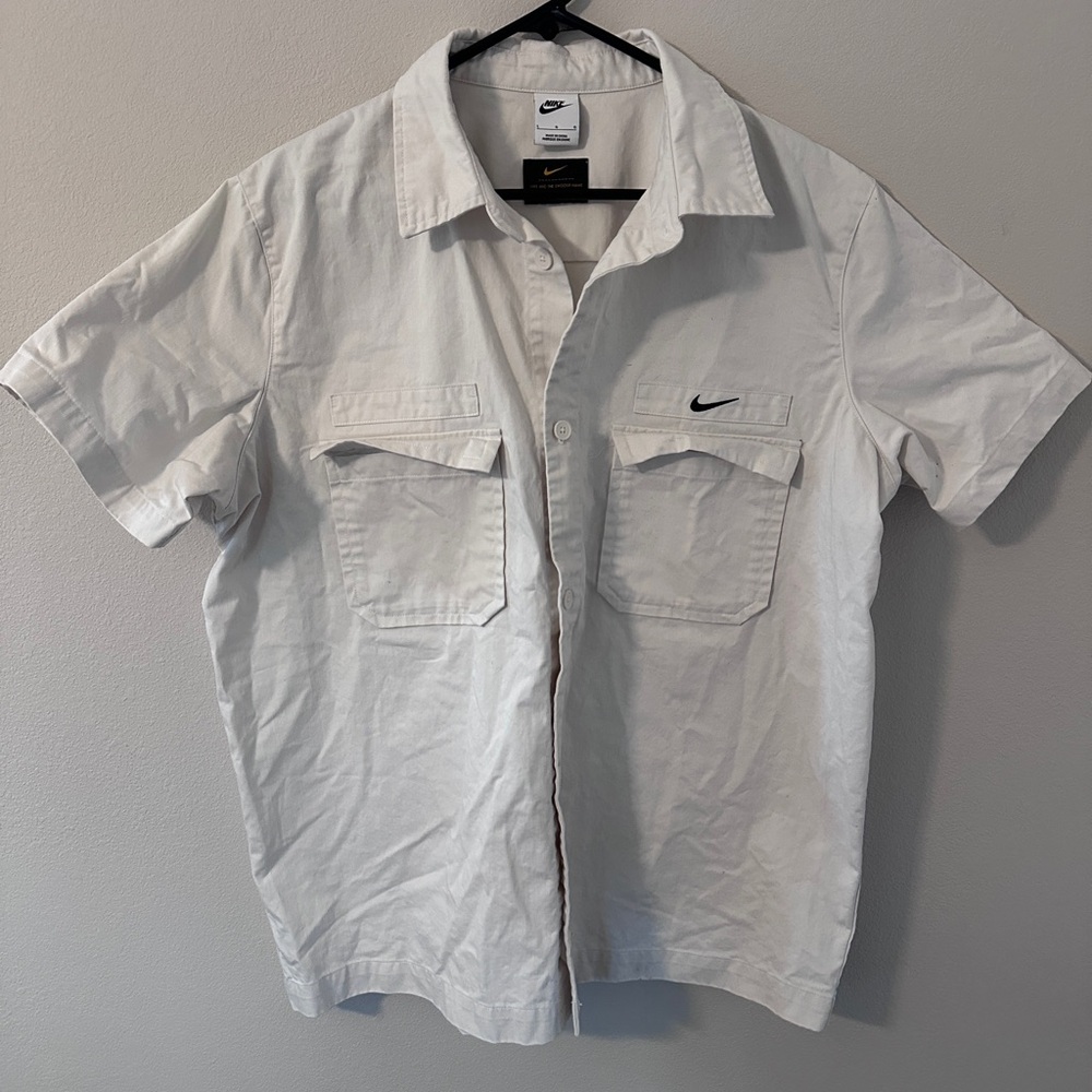 Nike men’s Woven Military Short Sleeve Button Down Shirt size large white